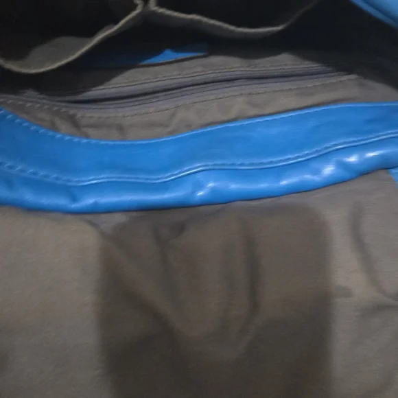 Marc By Marc Jacobs Large Backpack & purse. Great Condition. - Picture 4 of 9